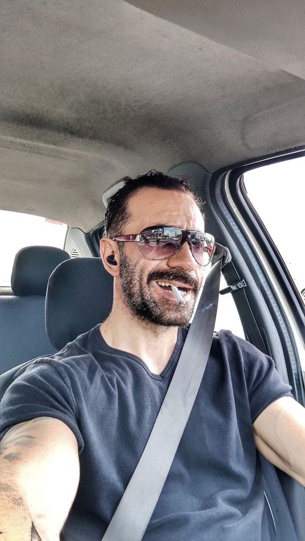 Oyuncu Aktör Zeki Cihan Peker Kişisel Fotoğraflar - 1